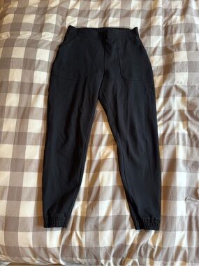 SPANX size L Black Pull-On Active Pants with Red Brand Tab